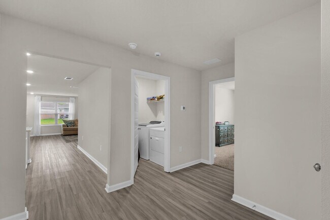 Building Photo - 924 Sandbar Loop