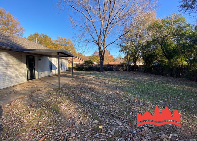 Building Photo - 6363 Misty Crest Cove