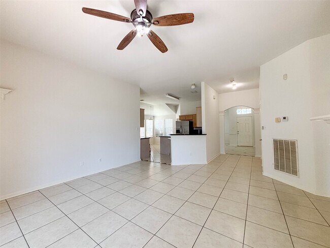 Building Photo - 1814 Senca Springs Ct