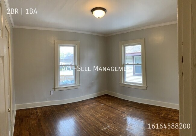 Building Photo - 922 M.L.K. Jr St SE