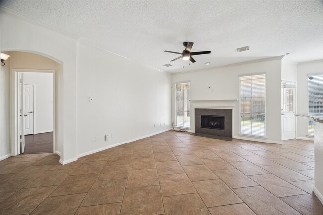 Building Photo - 12831 Dove Point Ln