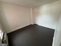 Building Photo - 617 Jessop Pl