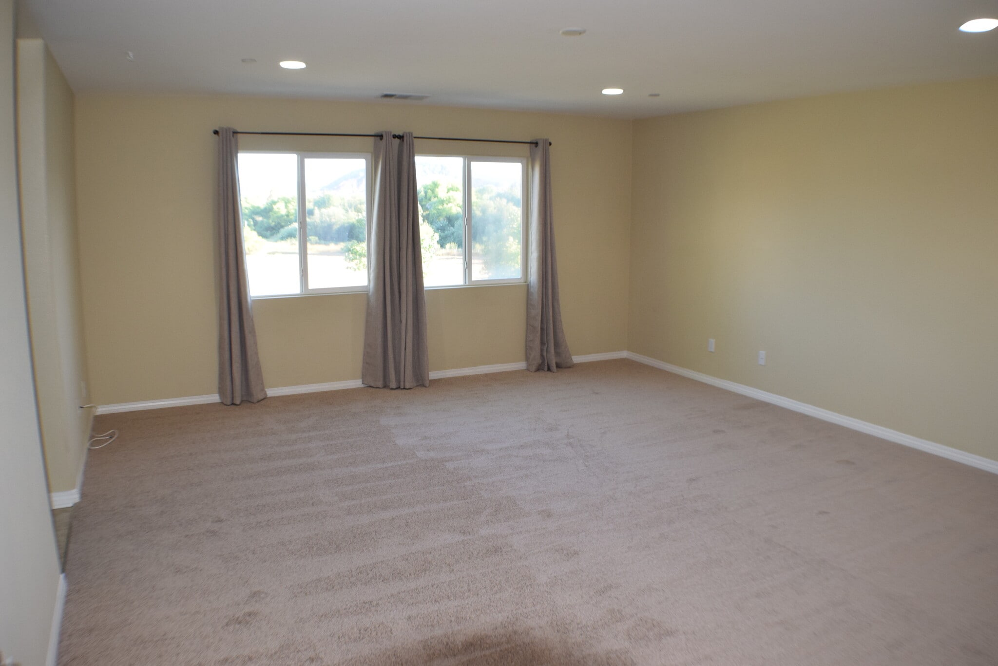 Building Photo - 32436 Shadow Canyon Trl