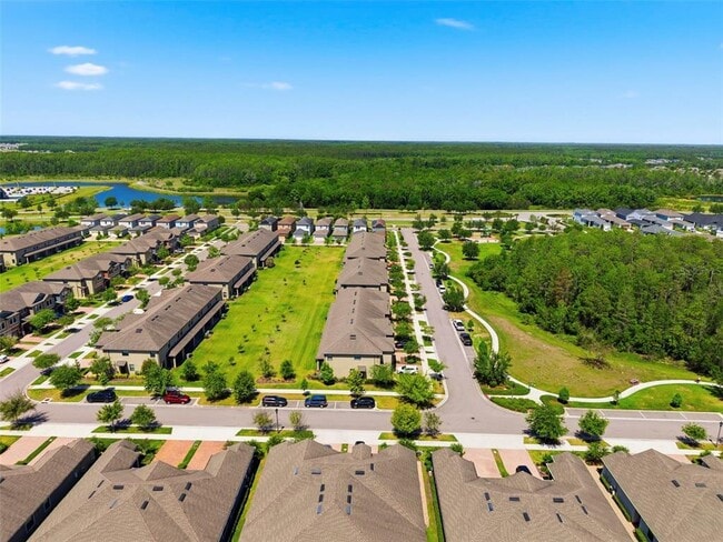 Building Photo - 16948 Storyline Dr