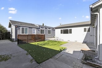 Building Photo - 4769 Renzo Ct