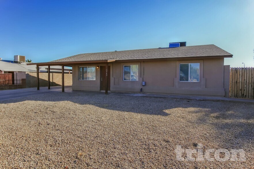 Building Photo - 1949 W Chipman Rd