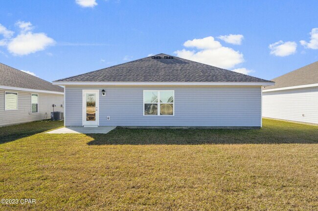Building Photo - 5033 Rivergrass Dr