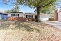 Building Photo - 1392 Devonhurst Dr