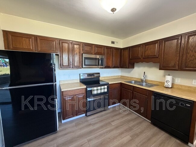 Building Photo - 917 Timber Creek Pl