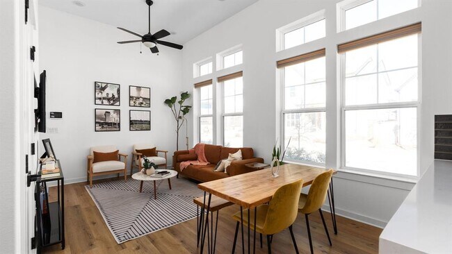 Building Photo - 2913 Chennault St