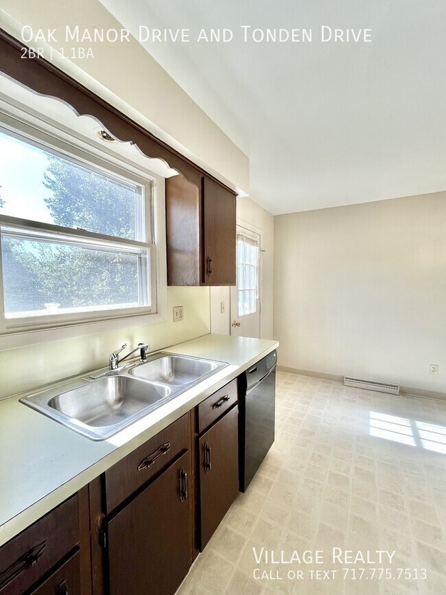 Building Photo - 188 Oak Manor Dr