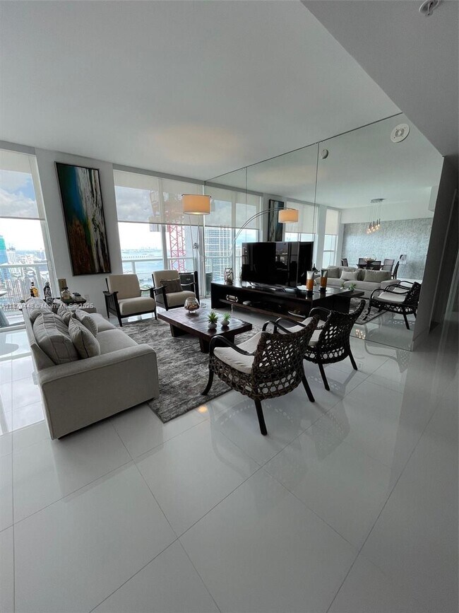 Building Photo - 244 Biscayne Blvd