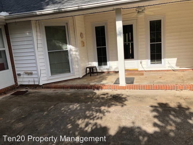 Building Photo - 3 br, 2 bath House - 964 Lismore Drive