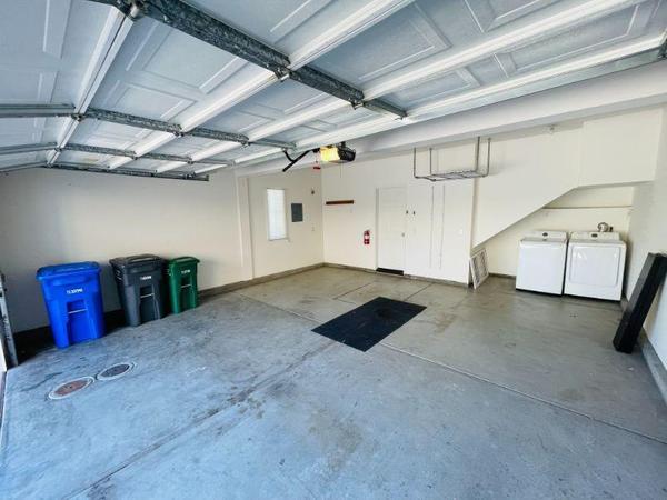 Building Photo - 4012 Backshore Ct