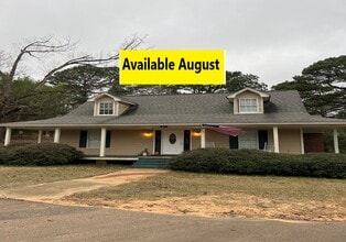 Building Photo - Hwy 334 Just south of Hwy 6