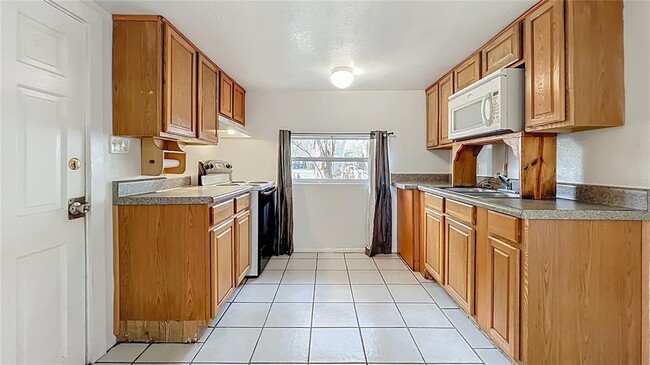 Building Photo - 5110 Old Cheney Hwy