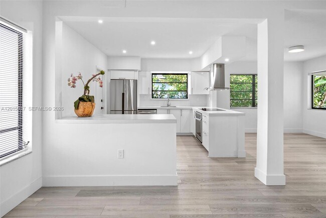 Building Photo - 7525 Adventure Ave