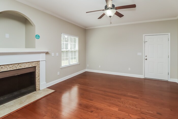 Building Photo - 13748 Cedar Pond Cir