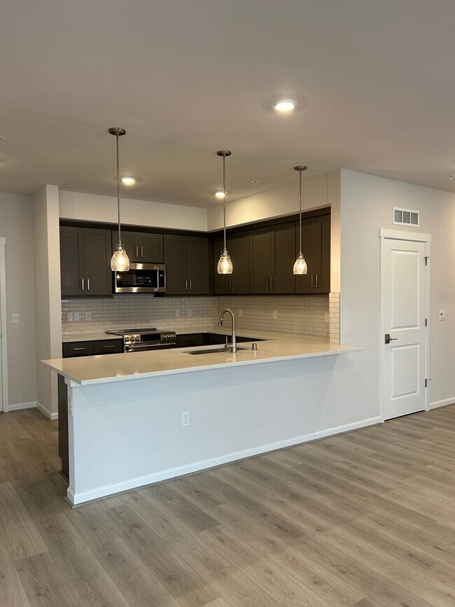 Building Photo - 2Bd/2Ba Redmond House