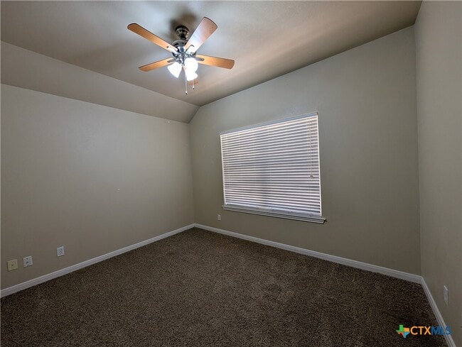 Building Photo - 1662 Lantana Cir