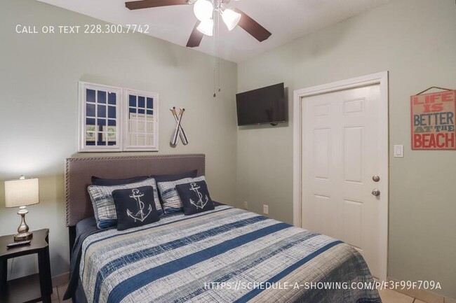 Building Photo - 1229 Century Oaks Dr