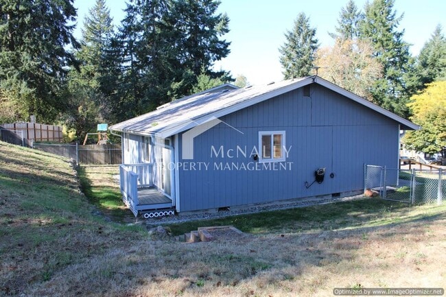 Building Photo - 3 Bedroom Port Orchard Rambler on a Cul-de-Sac