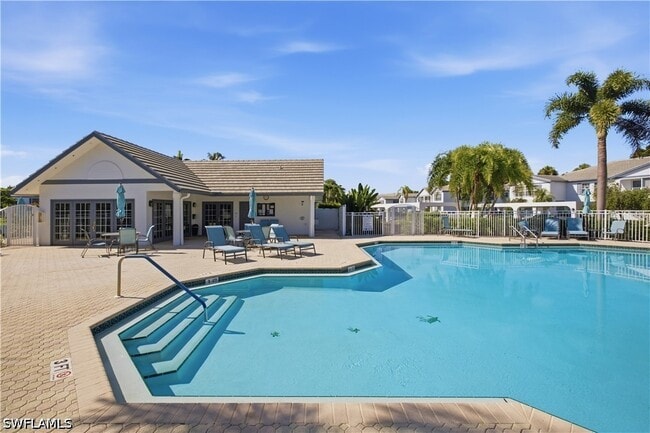 Building Photo - 829 Tanbark Dr