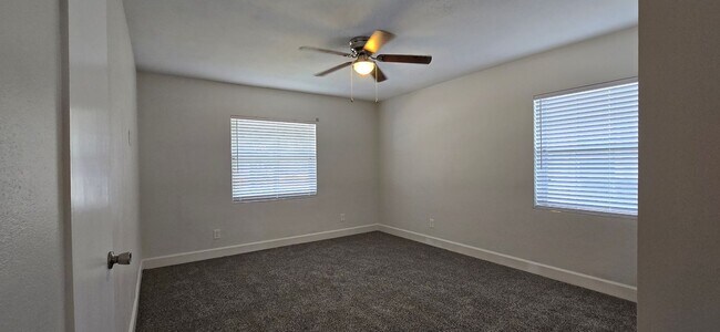 Building Photo - PRICE REDUCTION -Open House 8/2/2025 10:30...