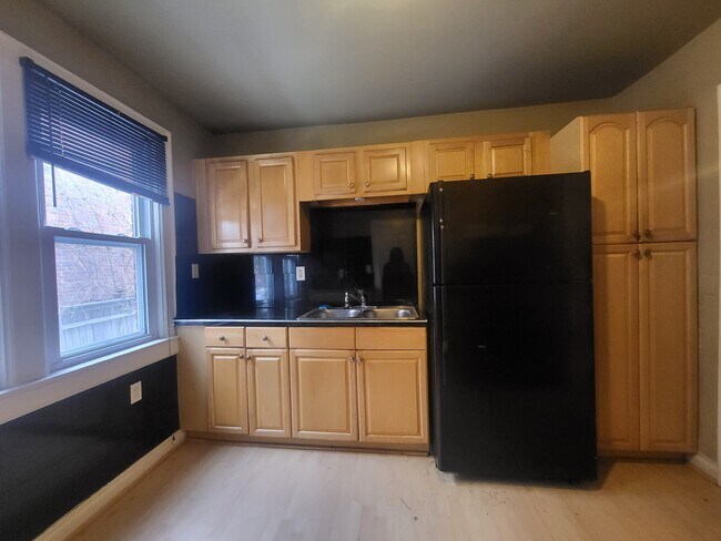 Building Photo - Washburn