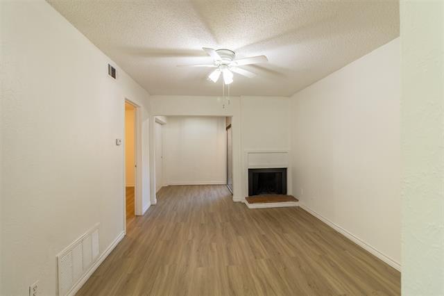 Building Photo - 4044 Buena Vista St