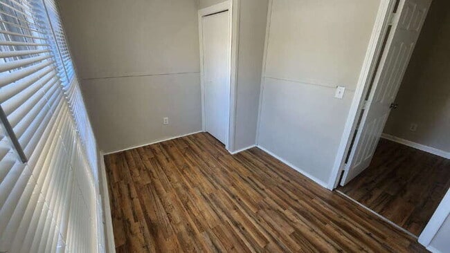 Building Photo - 112 Second St SW