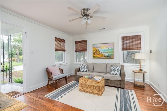 Building Photo - 2220 E 38th St