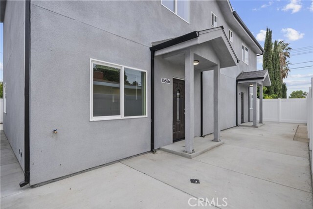 Building Photo - 15836 Eccles St