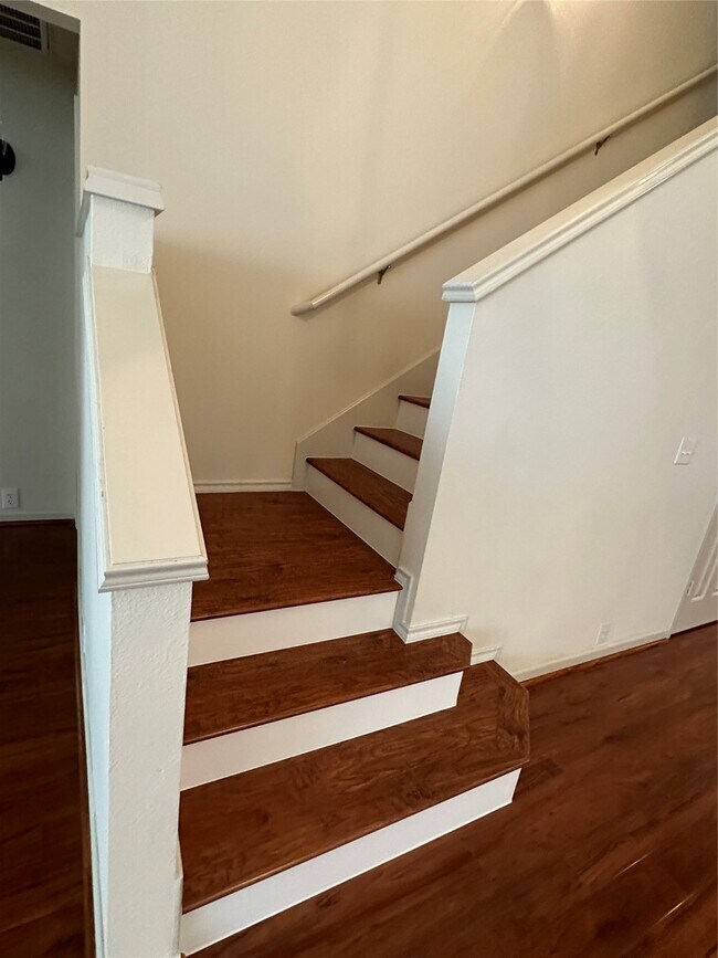 Building Photo - 14915 Sugar Sands Dr