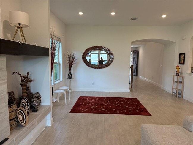 Building Photo - 5321 Texas Bluebell Dr
