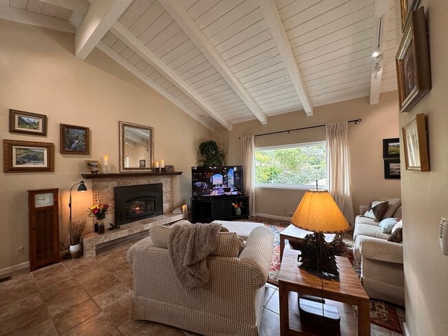 Building Photo - Sunny - Fully Furnished 2-Bedroom, with Office and 2 1/2 bathrooms.
