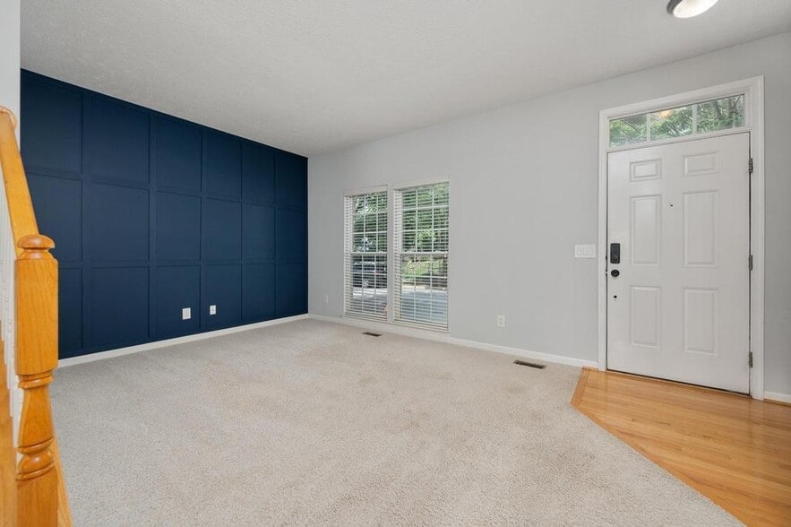 Building Photo - 7333 Althorp Way