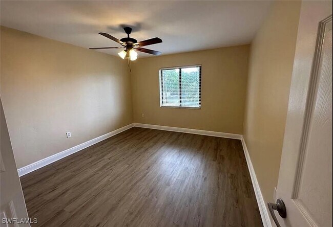 Building Photo - 1350 Green Valley Cir