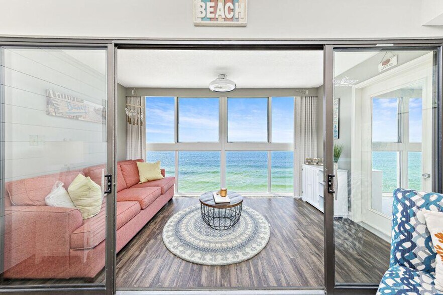 Primary Photo - 1007 W Beach Blvd