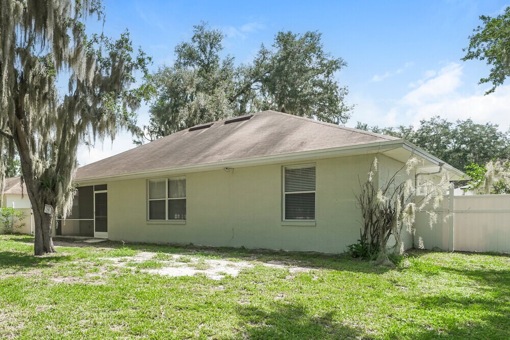 Building Photo - 6557 Shepherd Oaks Rd