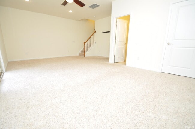 Building Photo - 5405 Cambridgeshire Loop