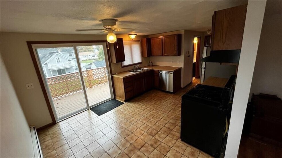 Building Photo - 189 Park Ave