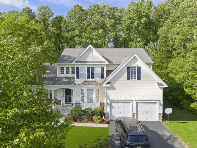 Building Photo - 13 Grist Mill Ct
