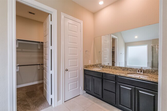 Building Photo - 11206 Copper Shrs Ln