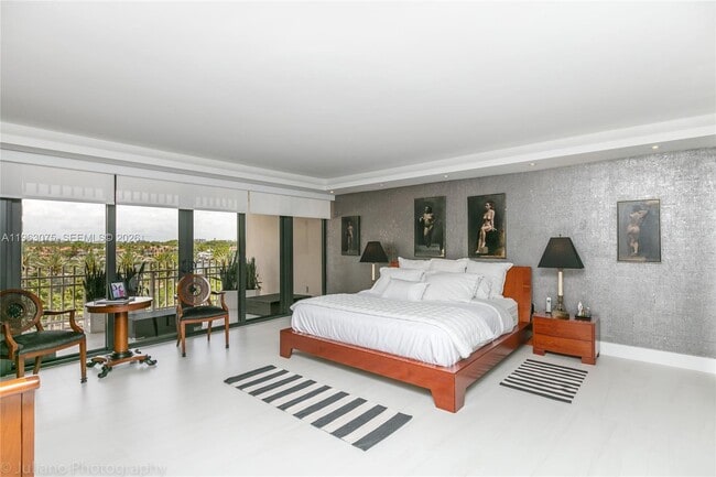 Building Photo - 3 Grove Isle Dr