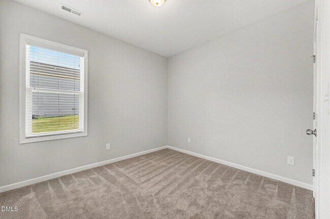 Building Photo - 43 Henhouse Ct