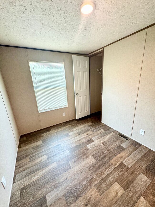 Building Photo - 3 Bedroom, 2 Bath in Aynor - off Edwards Rd!