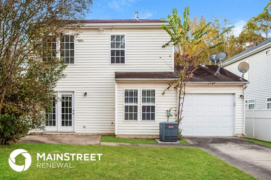 Building Photo - 8930 1st Run Ct