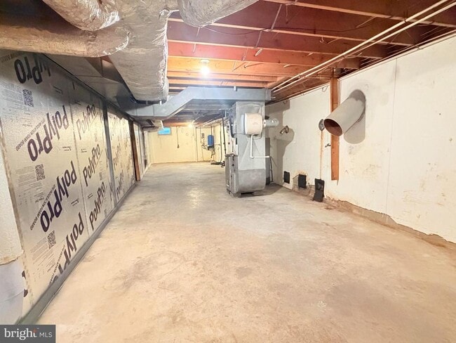 Building Photo - 694 Hickory Ridge Rd