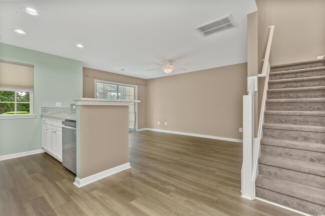 Building Photo - 764 Wilshire Ln